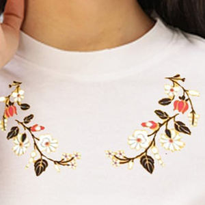 Camisetas de Algodón con Bordado para Mujer, Estilo Moderno, Corte Holgado, para Colecciones de Moda, Suministro al por Mayor - Product Image 6