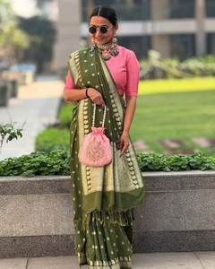 Gujarati estilo Cultural Banarasi algodón Saree puro suave contraste blusa pieza especial para fiestas recepciones precio bajo indio - Product Image 3