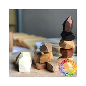 Juguete de roca de madera TUMI ISHI diseñado para la práctica de equilibrio de juego abierto y el aprendizaje creativo en entornos sensoriales Montessori - Product Image 5
