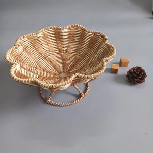 Panier à fruits en rotin tissé à la main - Product Image 2