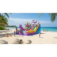 Grand parc de jeux gonflable extérieur en forme de licorne