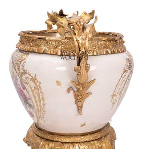Cachepot décoratif classique de luxe, plaqué or antique - Product Image 4
