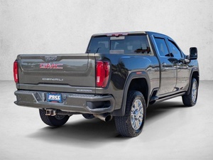 ¡EL MEJOR RENDIMIENTO! Camioneta Usada 2022 Sierra 3500HD Denali V-8 4.X.4, Transmisión Automática, Cabina Doble, Uso Comercial - Product Image 6