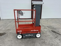 Plateforme de travail aérienne sur chenilles araignées à roues étroites SJ16 Scissor/Boom Lift, certification CE pour la construction
