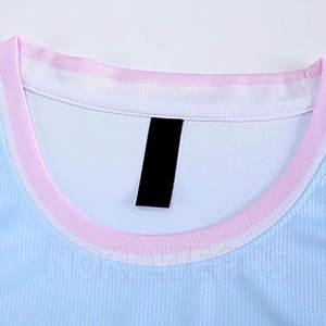 Material duradero Cómodo uniforme de baloncesto Color sólido Hecho en Pakistán Uniforme de baloncesto - Product Image 3