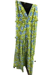 Vestido Halter Verde Escalonado con Estampado Floral Azul Hecho a Mano en Tela de Algodón de Peso Medio para Ropa Deportiva - Product Image 4