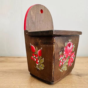 Plaque murale en bois personnalisée de style rustique européen, peinte à la main, décorative pour une décoration intérieure chaleureuse - Product Image 1