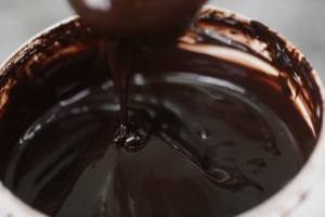 Chocolate Compuesto de Excelente Calidad con Envío Rápido, Chocolate Negro HALAL, Pasta Líquida de Cacao para Panadería, Precio de Mayoreo, OEM/ODM - Product Image 4