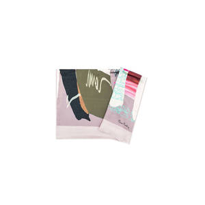 Écharpe rectangulaire en soie rose, design personnalisé, impression numérique, style long pour le printemps et l'été - Product Image 1