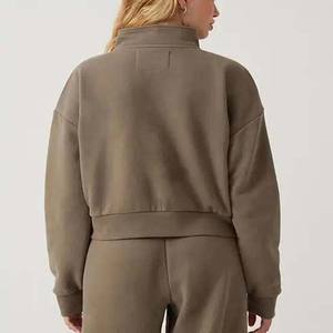 Sudadera de algodón personalizada para mujer 2023 OEM cuello redondo media cremallera pulóver con logotipo bordado colección de invierno de talla grande de otoño - Product Image 4