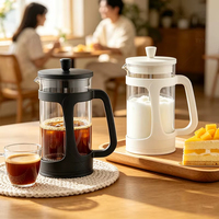 Glazen French Press Eco-vriendelijke Koffie- en Theemaker BPA-VRIJ Aangepast Logo Groothandel Borosilicaat Glazen Koffiezetapparaat met Handvat