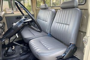 CLEAN 1981 To-yo-ta Land Crui-ser Pickup 4x4 - Product Image 3