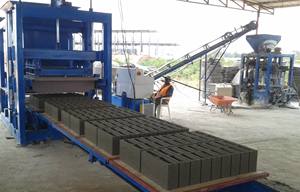 Máquina para Fabricar Bloques de Hormigón de 15 KW, Semiautomática, con Energía Hidráulica, BLOCKKING-25MS/MD - Product Image 2