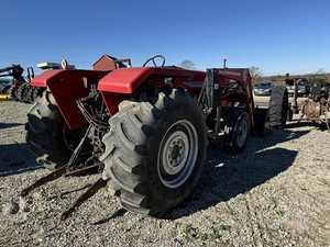 1987 Massey Ferguson 375 Tractor usado - Product Image 3