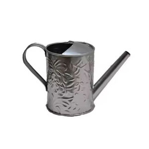 Design classique intérieur et extérieur arrosoir en étain de qualité de luxe bidon d'eau de taille moyenne pour l'utilisation de jardin par Indian Metal World - Product Image 5