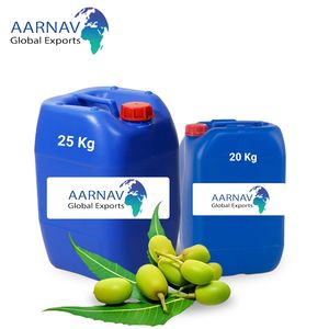 100% Huile de support de neem pure personnalisable sous forme liquide avec étiquetage privé grossiste et fournisseur direct d'huile de neem à partir de graines - Product Image 4