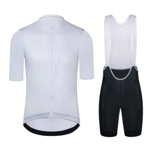 Pantalones cortos y medias transpirables de secado rápido de Color blanco y negro de Pakistán, conjunto de camisetas de Ciclismo de manga corta de nuevo diseño - Product Image 1