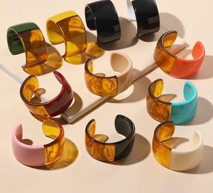 Brazalete de moda de resina de aspecto antiguo hecho a mano, joyería Súper elegante para fiesta de mujer, brazalete de gran oferta - Product Image 4