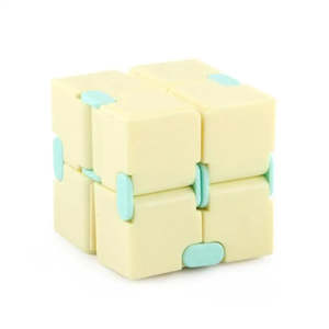 Jouet anti-stress en plastique Magic Cubic Fidget Puzzle pour garçons et filles - Product Image 5