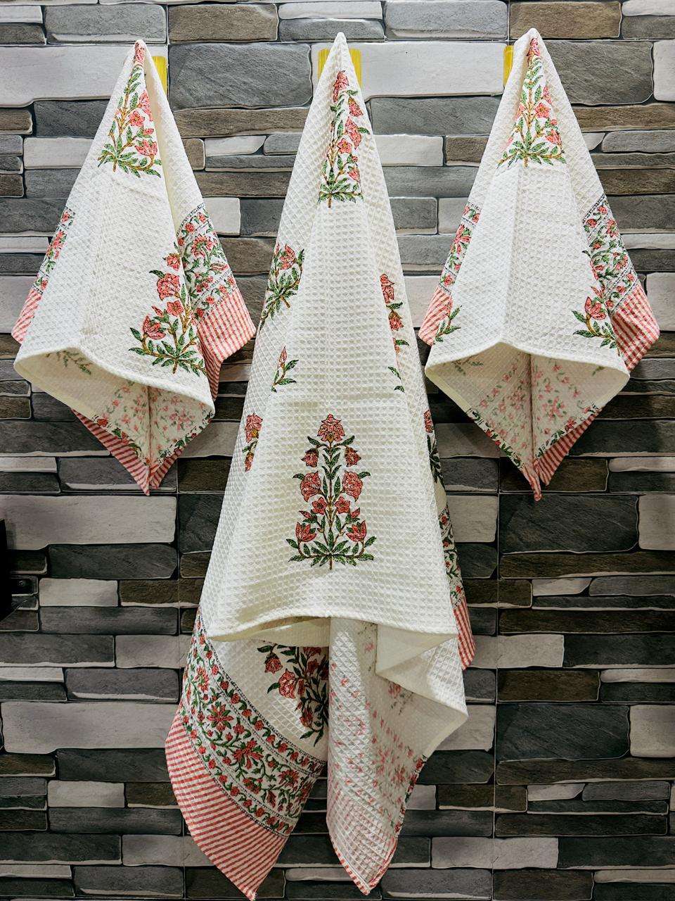 เช่นเดียวกับภาพ