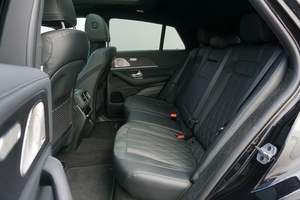 Mercedes GLE 63 Coupé Turbo Automatique 2022 Super Propre Sièges en Cuir Toit Ouvrant Phares LED - Product Image 3