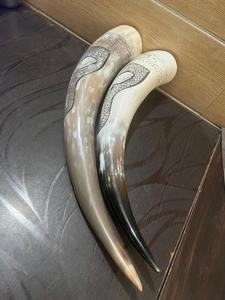 Grand Corne à Boire Personnalisée en Agate et Corne de Buffle Style Viking avec Support pour Boissons - Product Image 2