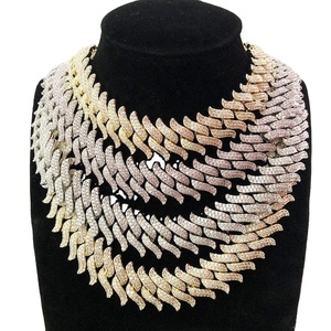 Đồ trang sức lạ mắt Crafted trong không gỉ có tính năng moissanite kim cương với Iced out hip hop độc đáo cổ tay mặc xem unisex cho nam giới - Product Image 1