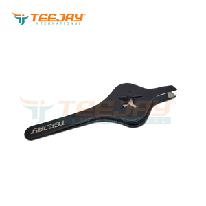Pince à épiler en acier inoxydable noir thermolaqué, manche étoilé, pointe inclinée, durable et légère pour le traitement des sourcils, OEM - Product Image 5