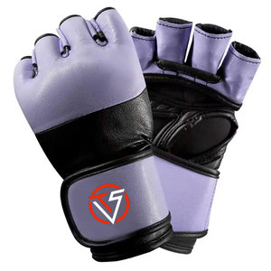 ถุงมือ MMA ราคาส่ง คุณภาพสูง ออกแบบตามสั่ง ครึ่งนิ้ว น้ำหนักเบา โดย Toffy Sports - Product Image 1
