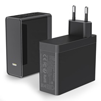 2026 Penjualan Terlaris Adaptor Perjalanan Universal Magnetik PD 3.0 untuk Ponsel Pengisian Cepat Tipe-C QC3.0 100W Tahan Api Seluruh Dunia