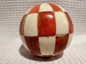 Boules en résine mosaïque faites à la main, très demandées, avec os décoratif courbé, pour décoration de fête originale - Product Image 3