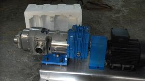 ปั๊มสกรูคู่ที่ถูกสุขอนามัยคุณภาพพรีเมี่ยมทำจากสแตนเลสสำหรับการใช้แบบหมุนในอุตสาหกรรมอาหาร - Product Image 2