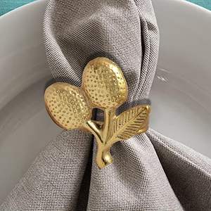 Fleur Feuilles Meilleure qualité Rond De Serviette Feuilles En Métal Rond De Serviette Pour Restaurant ou Décoration De Table De Mariage - Product Image 1