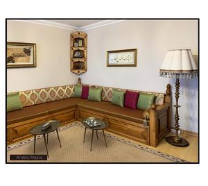 Diseño interior árabe Majlis, diseño clásico moderno, elegante conjunto de sala de estar, asientos de esquina de lujo, diseño que ahorra espacio - Product Image 1