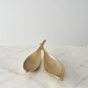 Serveware Organic Collection Plateau en métal écologique bleu sarcelle et or pour les fêtes - Product Image 3