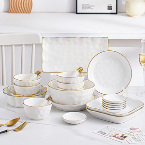 Juego de <span class=keywords><strong>Vajilla</strong></span> de Cerámica de Diseño Nórdico de Lujo, Platos y Tazones con Borde Dorado, 6 Piezas - Product Image 2