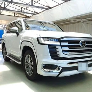 Toyota Land Cruiser Prado SUV 2022 d'occasion en excellent état, moteur impeccable, transmission automatique et manuelle - Product Image 1