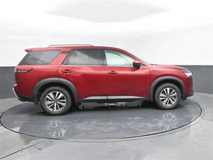 Nissan Pathfinder SL 2022, construit pour satisfaire les attentes - Product Image 5