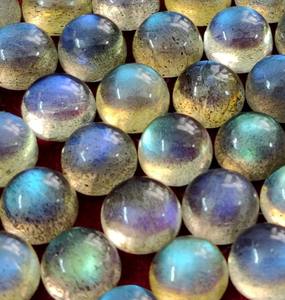 Cabochon rond en Labradorite naturelle 7mm-Labradorite lâche de qualité supérieure - Product Image 2