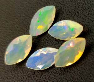 Opale d'Éthiopie Naturelle Marquise Coupe 6x12mm Facette-Lâche Opale Éthiopienne Marquise Coupe Gemme Superbe Qualité Multifire - Product Image 4