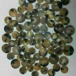 Botón de cuerno de búhos auténtico, fabricante indio, cuerno de búhos en blanco, Color Natural para uso en ropa - Product Image 2