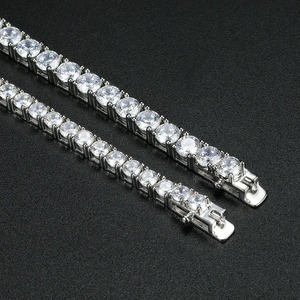 Pulsera de tenis de moissanita, collar de tenis, pulsera de boda para novias, pulsera delicada apilable, joyería facetada, boda para ella - Product Image 3