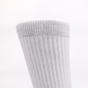 Calcetines Deportivos Sublimados Personalizados con Patrones Impresos, 100% Lana y Mezcla de Algodón, de Secado Rápido - Product Image 3
