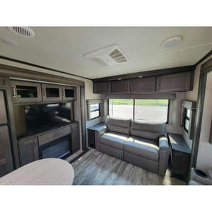 Caravane de voyage confortable pour 6 personnes, modèle 2020 Grand Design Reflection 297RSTS, en aluminium noir - Product Image 4