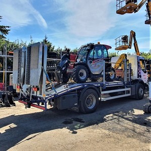 Mini Telehandler Telescopic Handler <b>Red</b> Hydraulic Boom Lift Heavy Duty Construction Equipment 4500KG 2001-4000 Hours <b>Pump</b> - Product Image 4