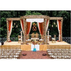 Décoration de Mandap Delizio pour Mariage en Plein Air, Décoration de Piliers Delizio pour Mariage, Décoration de Mandap de Mariage Indien Tendance aux États-Unis - Product Image 1