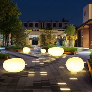 โคมไฟพลังงานแสงอาทิตย์ตั้งพื้น14หลอด LED สีขาวกลางๆกันน้ำโพลีซิลิกอน IP65เสาสำหรับตกแต่งสวน50000ชั่วโมง - Product Image 2