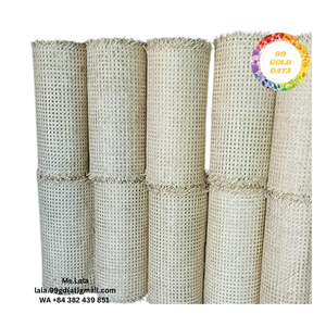 Rouleau de ruban en rotin écologique avec une couleur uniforme et un motif tissé, donnant un aspect naturel à la restauration de meubles - Product Image 1