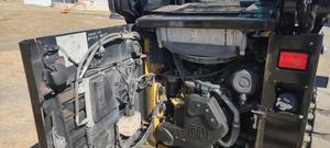 Livraison gratuite CATERPILLAR 249D Chargeuse sur pneus à chenilles avec cabine EROPS, chauffage et climatisation, attache rapide, hydraulique auxiliaire - Product Image 6