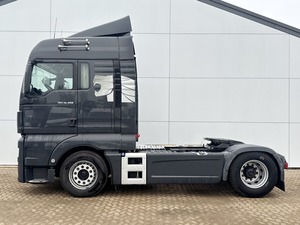 Nueva Camioneta Mini Euro 2 TGX 4x4 Automática Diésel con Cámara Trasera, 351-450HP, Capacidad de Carga 31-40T, para Logística - Product Image 5